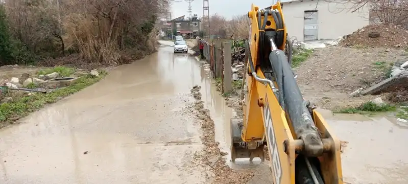 HBB’den Etkili Sağanak Yağış Mesaisi