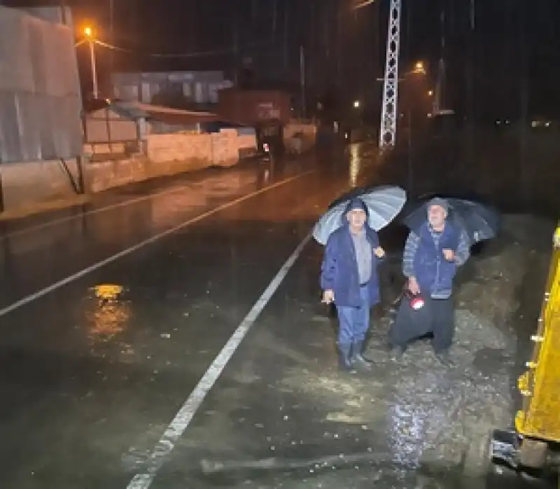 HBB’den Etkili Sağanak Yağış Mesaisi
