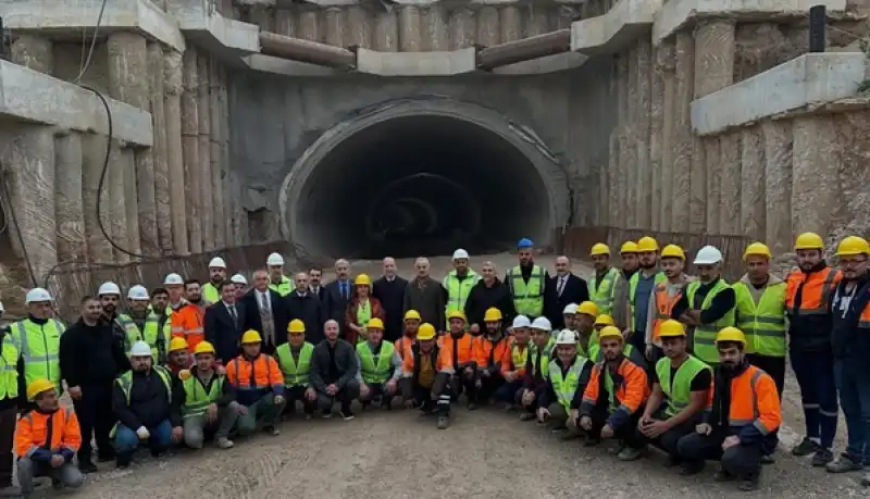 Hatay’da Ulaşım Yatırımları Hız Kesmeden Sürüyor