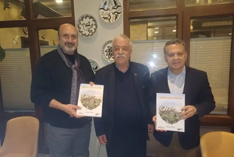Kalaycıoğlu’ndan, Mehmet Ali Dim Ve Levent Eraslan’a “Hatay Halk Bilimi” Kitabı