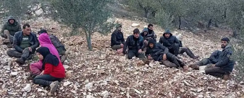 Yayladağı Sınır Duvarını Aşan Göçmenler Yakalandı!