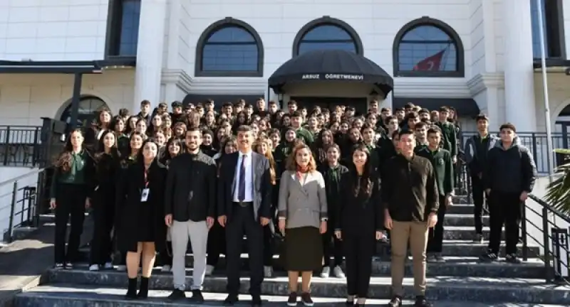 Hatay’da Dezenformasyonla Mücadele Ve Resmi Nezaket Eğitimi Düzenlendi