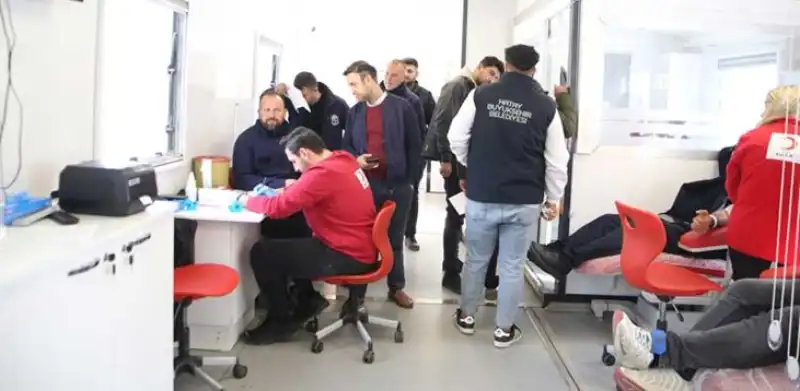 Bir Damla Kan, 118 İyilik!