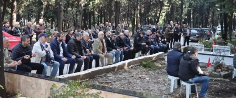 Gazeteci Sinan Seyfettin Mezarı Başında Anıldı