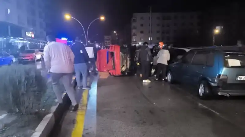 Dörtyol’da Zincirleme Trafik Kazası: 4 Yaralı