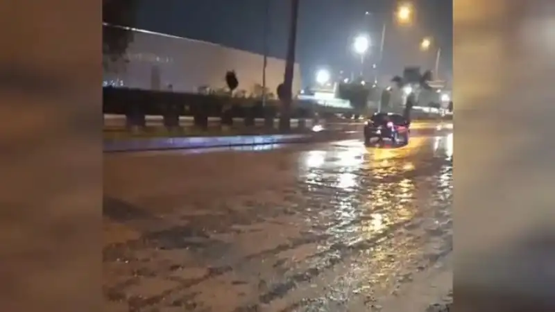 Yol Üzerindeki Çukurlar Araçlara Zarar Veriyor!