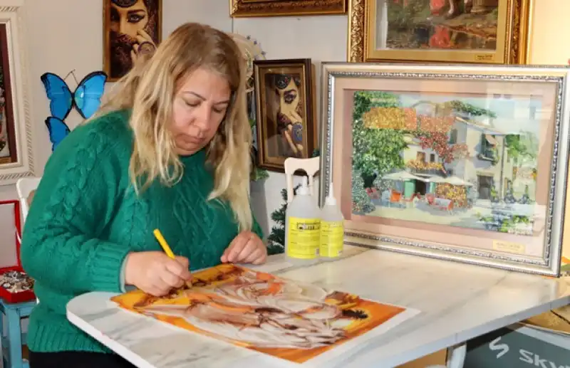 Deprem Aldı, Sanat Korudu: Nadya Zateri’nin En Değerli Eseri