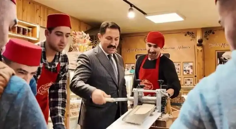 Hatay Valisi’nden Çarşı Esnafına Ramazan Ziyareti!