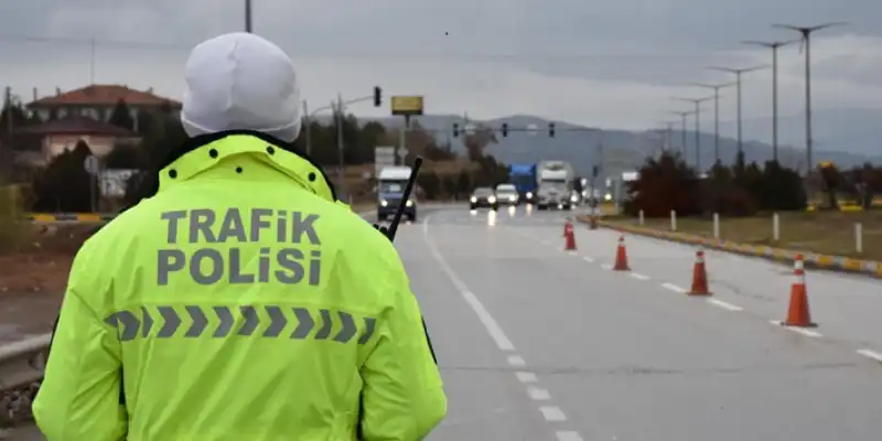 Hatay’da Bir Haftada 6 Bin 920 Trafik Cezası