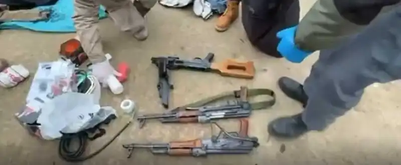 Jandarmadan Silah Kaçakçılarına Eş Zamanlı Operasyon!