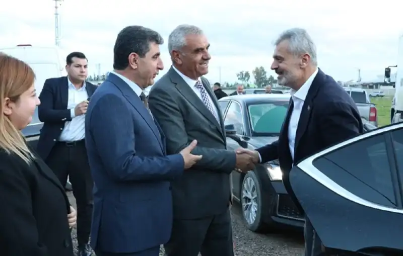 Başkan Öntürk Iftarı Kumlulu Vatandaşlarla Yaptı