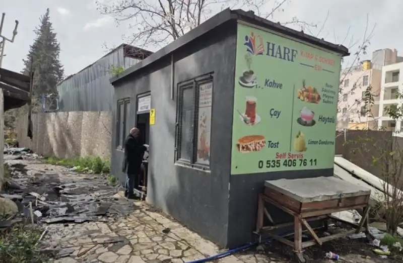 ‘Harf Kitapevi’ Habersiz, Bilgi Verilmeden Yıkıldı!