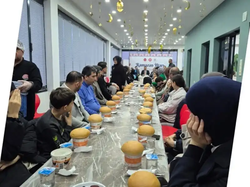 Yetim Çocuklar İçin Anlamlı İftar Buluşması