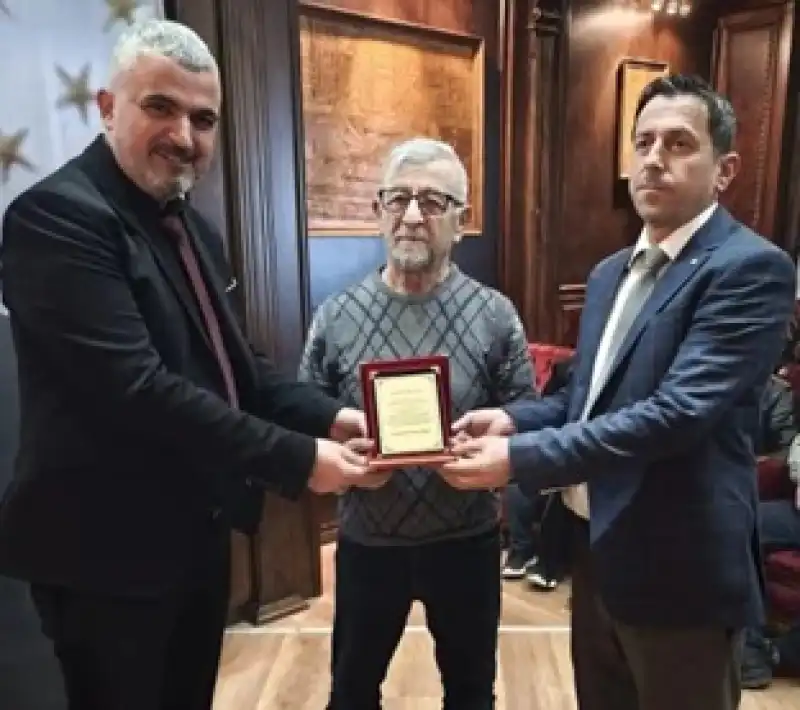 Hatay Fotoğrafçılar Odası’nda Deniz Dede Dönemi