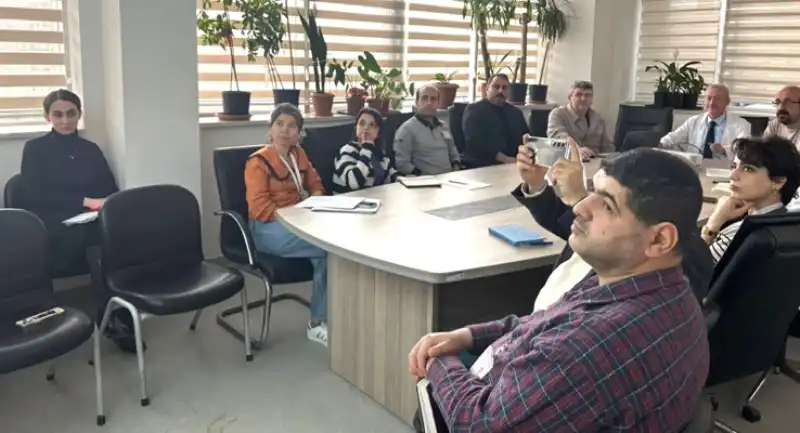 Samandağ Devlet Hastanesi’nde çifte Mesai: Hem Güvenlik Hem Eğitim!