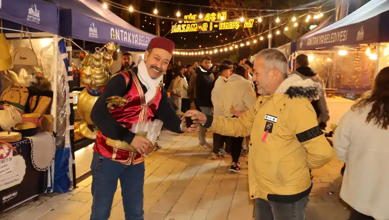 Ramazan Şenliklerine Hançer Usta Ile Nostaljik Dokunuş