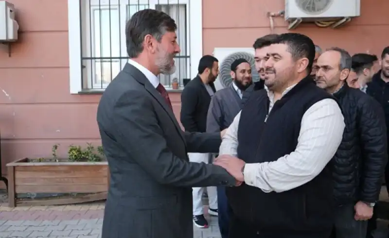 Mevlüt Topçu Personelle Helalleşerek Vedalaştı