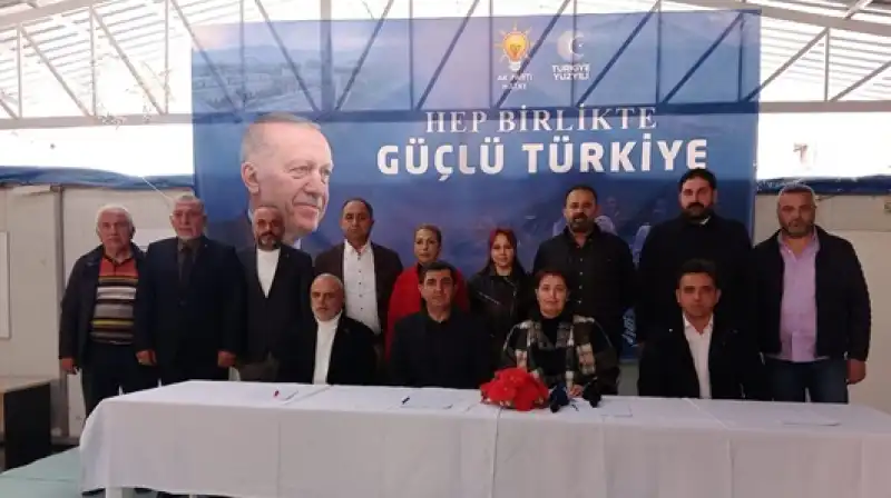 AK Parti Hatay’dan 28 Şubat Mesajı: “Darbeci Zihniyeti Bir Kez Daha Kınıyoruz”