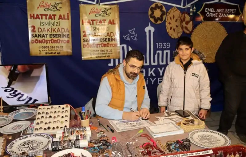 Hat Sanatıyla Maneviyata Dokunan İsim: Ali Taner Dağ