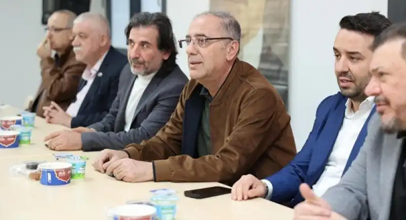 Başkan Yapar, Basın Mensuplarıyla Iftar Sofrasında Bir Araya Geldi