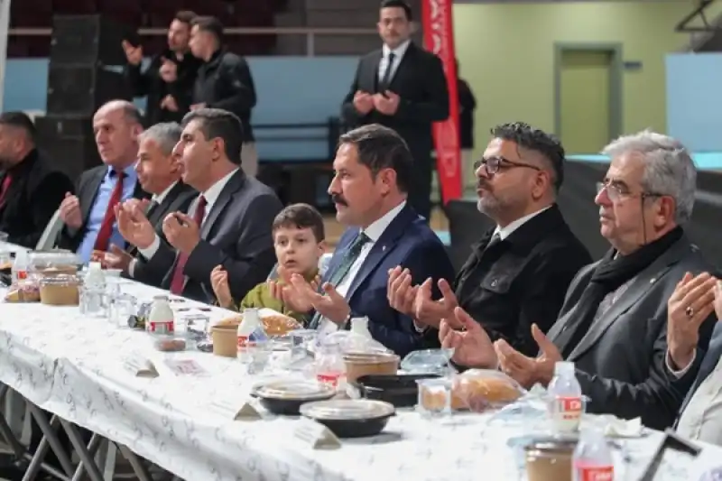 Vali Masatlı, Il Genelinde Görev Yapan Muhtarlarla İftar Programı’nda Bir Araya Geldi