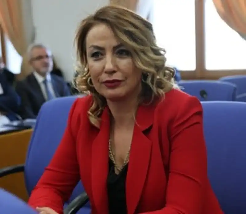 Nermin Yıldırım Kara’dan TBMM’de Deprem Bölgeleri Ve Emekli İkramiyesi Tepkisi