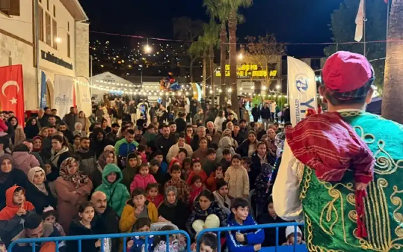 Ramazan Etkinlikleri, Hacivat-karagöz Gösterisiyle Güzelleşti