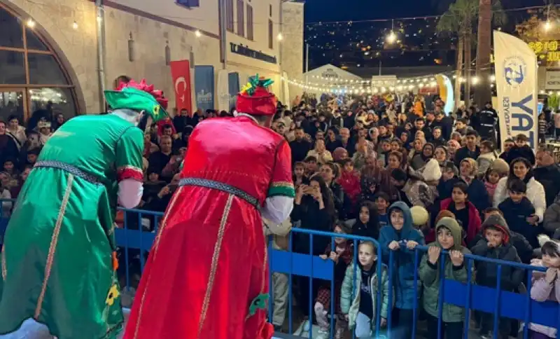 Ramazan Etkinlikleri, Hacivat-karagöz Gösterisiyle Güzelleşti