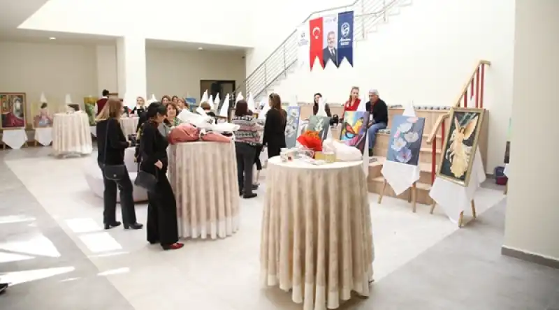 HBB’den “karma Resim” Sergisi