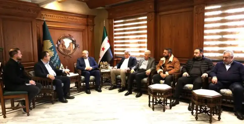 İmrek Halep'te Dostluk Köprüsü Kurdu