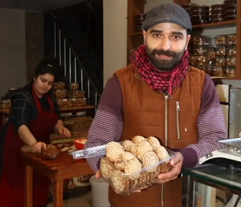 Hatay’da Bayram Kömbesi Geleneği Yaşatılmaya Devam Ediyor