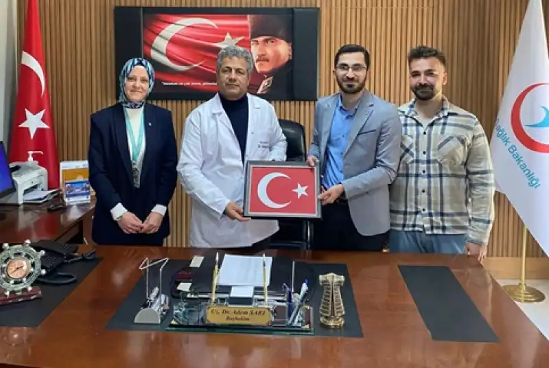 Gençleri Sağlıklı Yarınlara Hazırlamak Zorundayız 