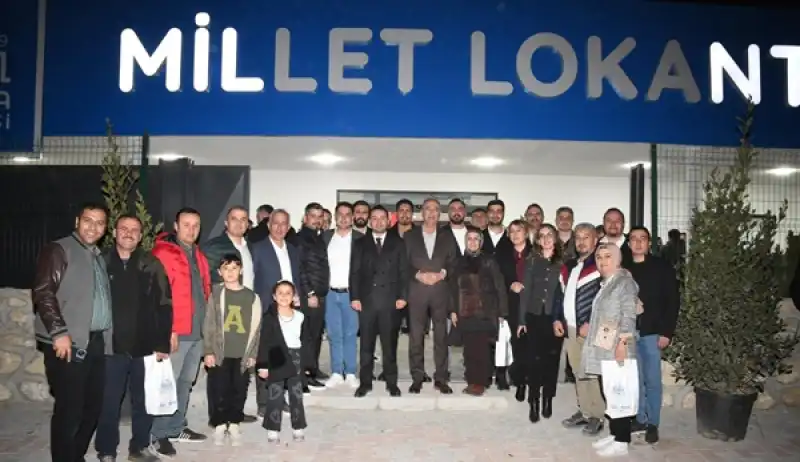 Başkan Yapar, Ak Parti Ilçe Teşkilatıyla Iftar Programında Buluştu