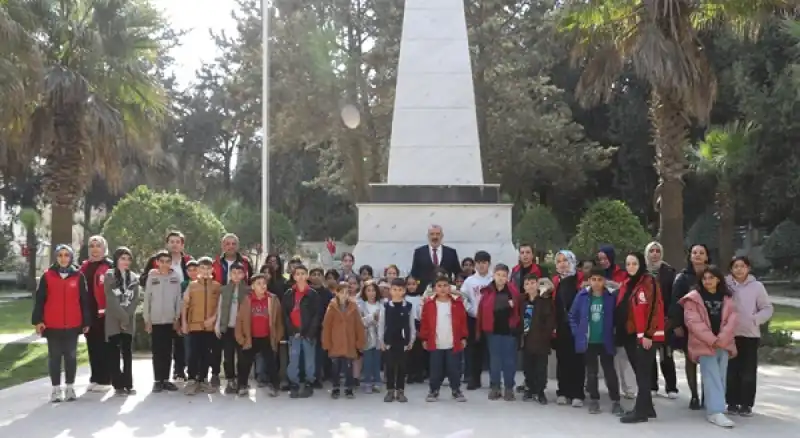Hatay’da Şehitliklerde Bakım Ve Temizlik Çalışması