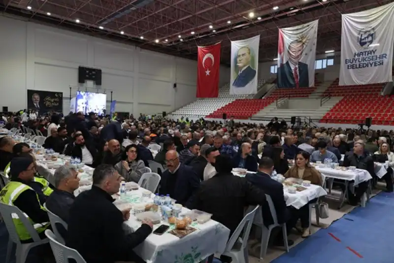 Başkan Öntürk Iftarı Samandağlı Vatandaşlarla Yaptı