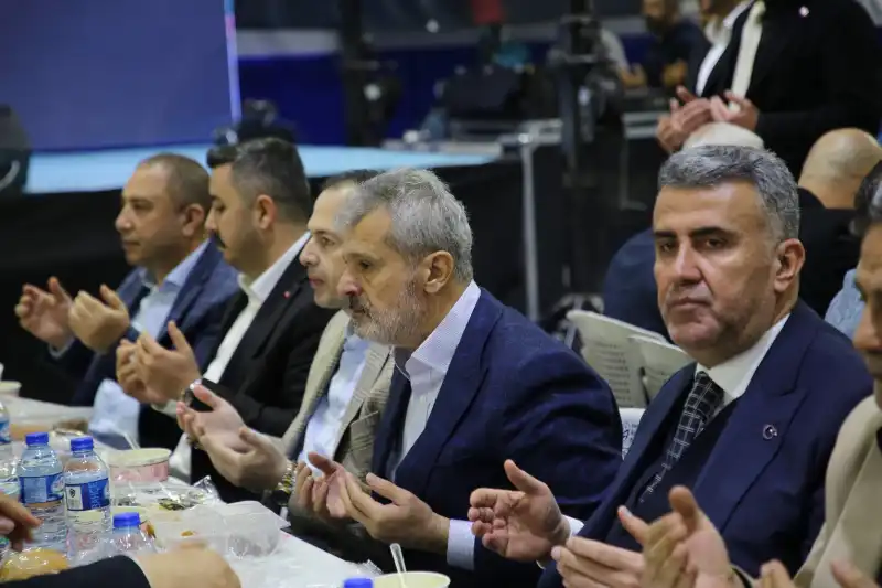 Başkan Öntürk, Iftarda Payaslı Hemşerilerini Ağırladı