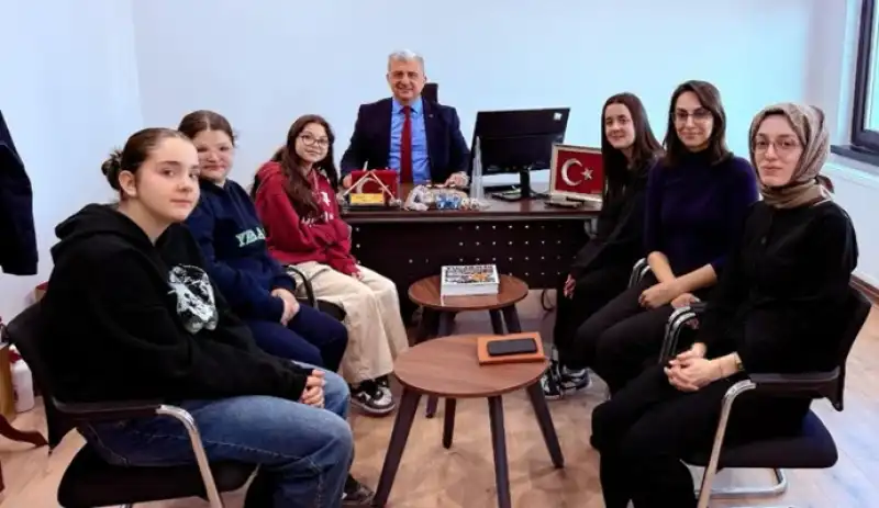 Örgüt: “gençlerimiz Avrupa’ya Hazırlanıyor”