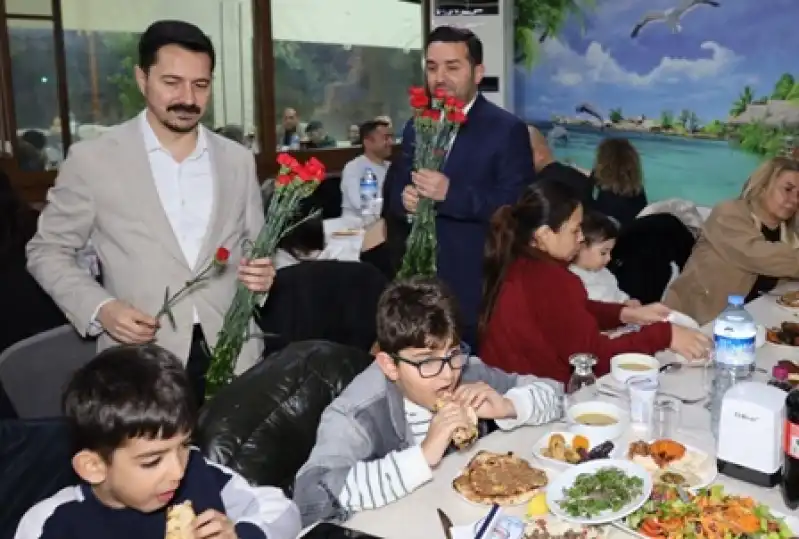 Hatay’ın Sağlık Ordusu Tıp Bayramı’nda Buluştu