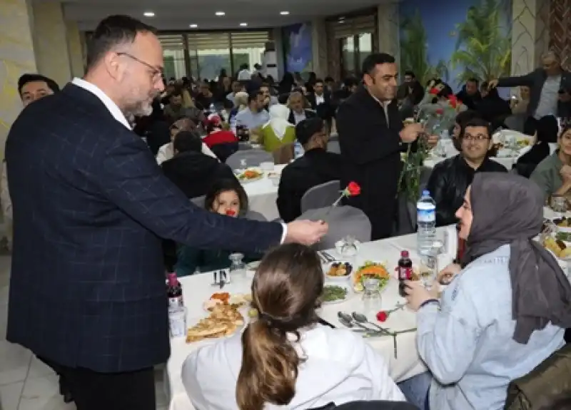 Hatay’ın Sağlık Ordusu Tıp Bayramı’nda Buluştu