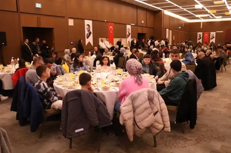 Bakan Güler, Son Iftarını Hataylılarla Yaptı