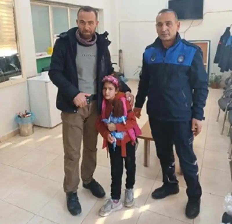 Kayıp Çocuklar Ailelerine Teslim Edildi