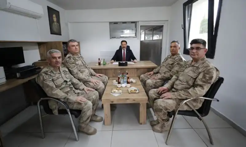 Vali Masatlı’dan Bayram Mesaisindeki Ekiplere Ziyaret