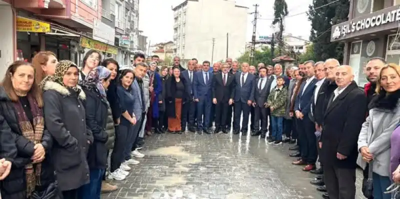 Ak Parti Samandağ Ilçe Başkanlığı’nda Bayramlaşma Programı Düzenlendi