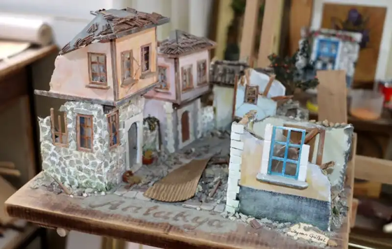 Süleyman Gülbol’un Diorama Dünyası