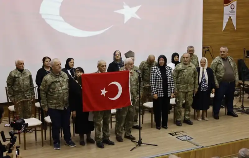 Hatay’da 18 Hatay’da Çanakkale Zaferi Ve Yaşlılara Saygı Haftası Kutlandı