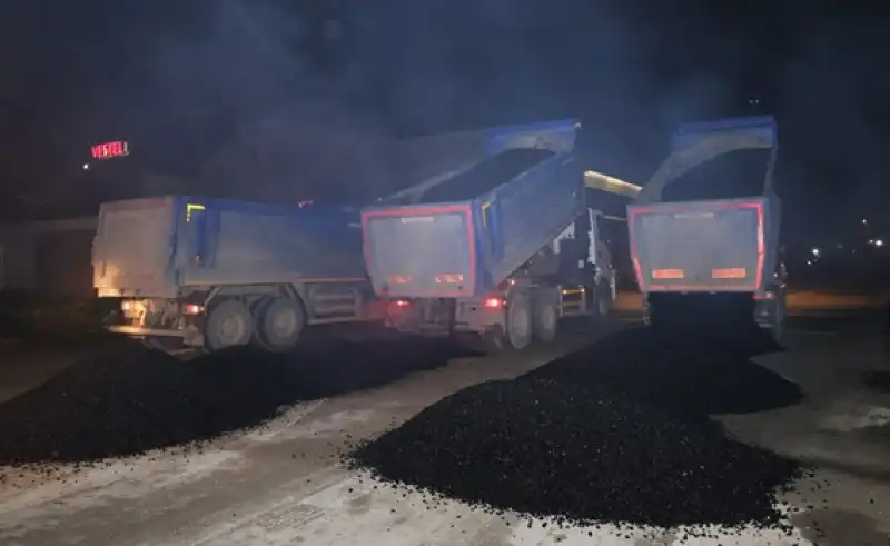 HBB Ve Antakya Belediyesi Yollar Için Harekete Geçti