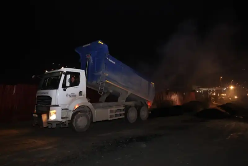 HBB Ve Antakya Belediyesi Yollar Için Harekete Geçti