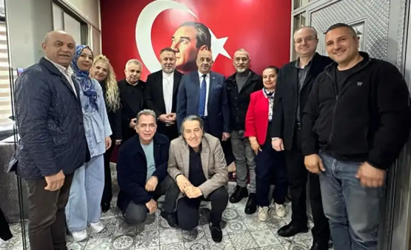 İskenderun Gazeteciler Cemiyetin'den Kuyumcular Odası Başkanı Uğur Fırat’a Ziyaret