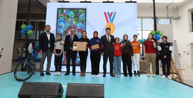 Küçük Ressamlar, Tuvallerinde Suyu Anlattı 