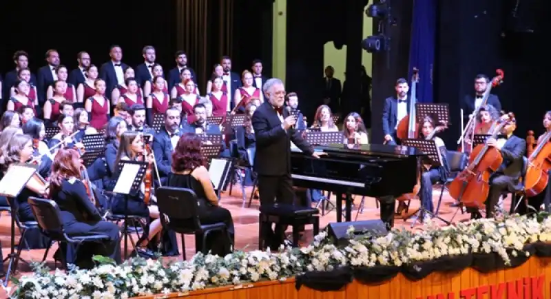 Filarmoni Orkestrası, Lansman Programı Ile Ilk Konserini Verdi